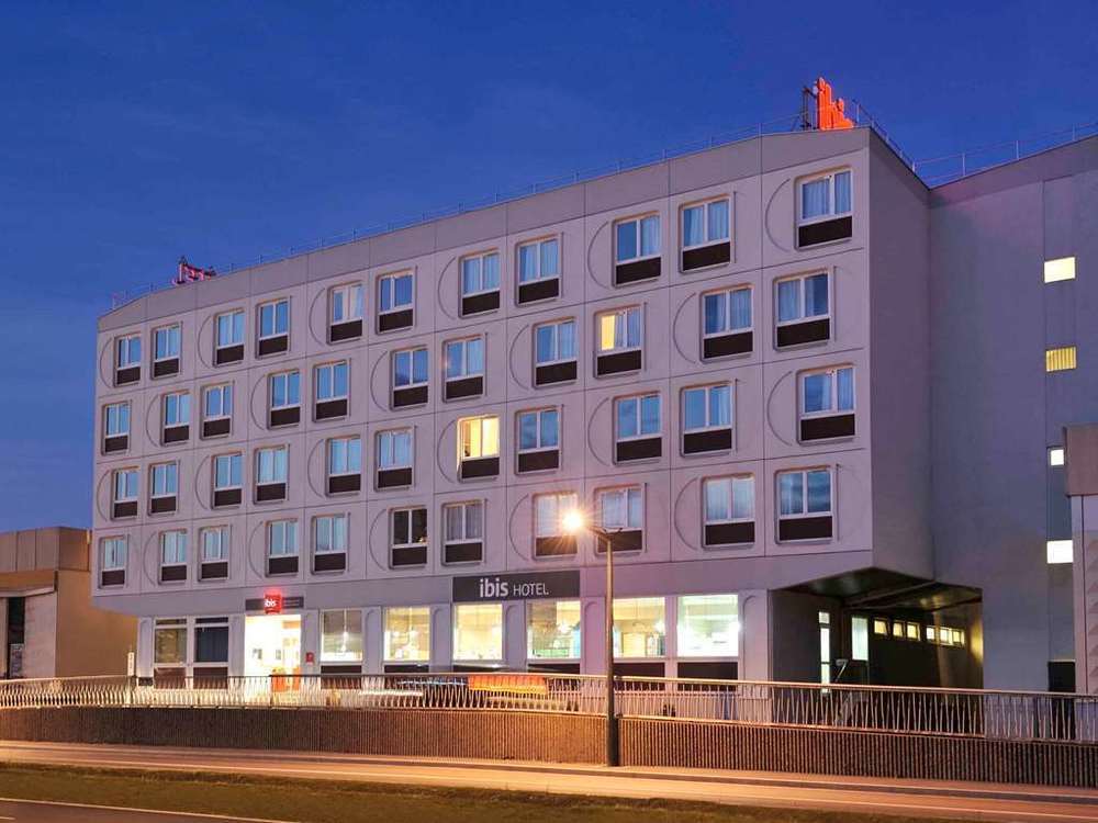 Hotel Centre Les Ports 3*