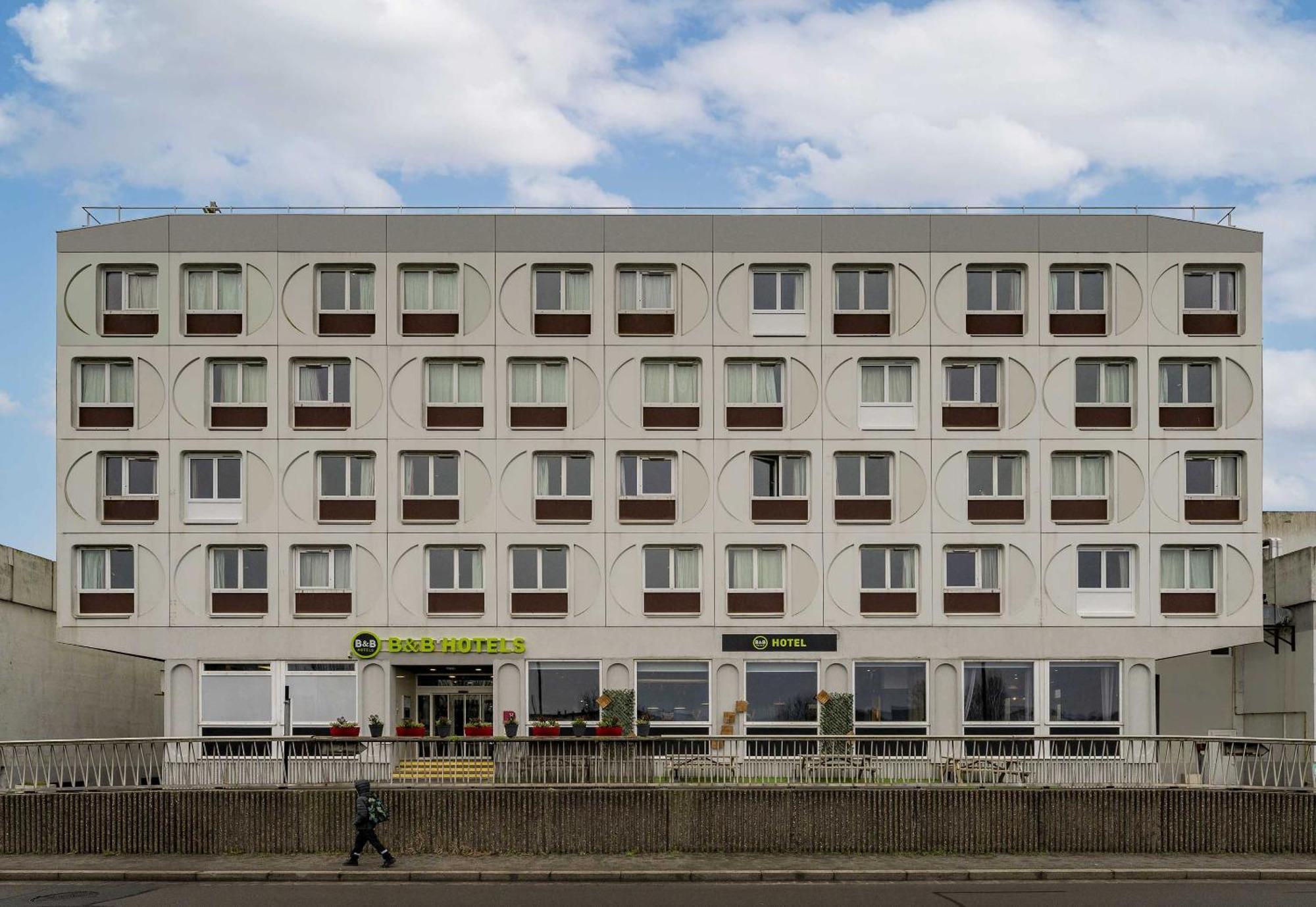 Centre Les Ports Hotel