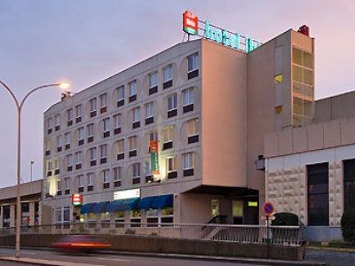 Centre Les Ports Hotel
