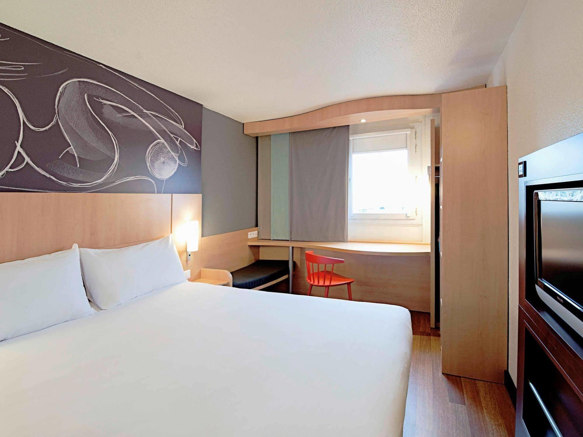 Hotel Centre Les Ports 3*